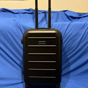 Solgaard Carry On Closet w/collapsible/ fold out/ hanging garment bag  20” model
